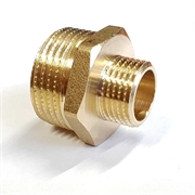 Millennium Ниппель переходной латунный 1-1/2  lbmm1012 41774